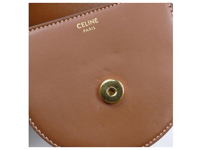 Céline Borsa a spalla CELINE Mini Besas in pelle Triomphe Marrone - vista 5