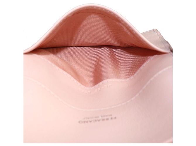 Tarjetero Gancini Hug de Salvatore Ferragamo Rosa - vista 4