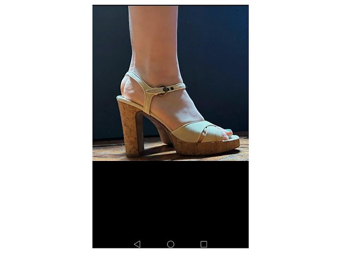 Sandali Miu Miu in pelle beige - vista 5