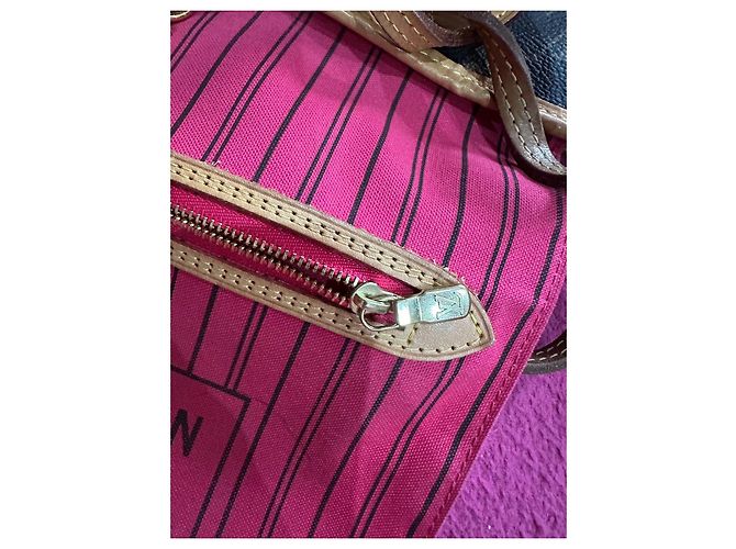 Borsa Louis Vuitton – modello Neverfull MM Marrone - vista 18