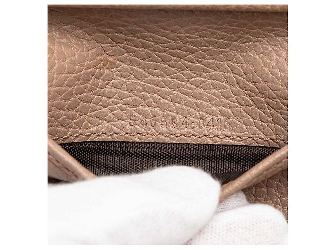 Portafoglio in pelle Gucci GG Marmont a tre pieghe Marrone Beige - vista 10