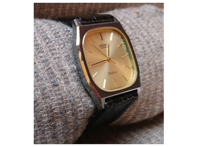 Relógio de quartzo Seiko Dolce ref. 5931-5420 Preto Prata Dourado - vista 3