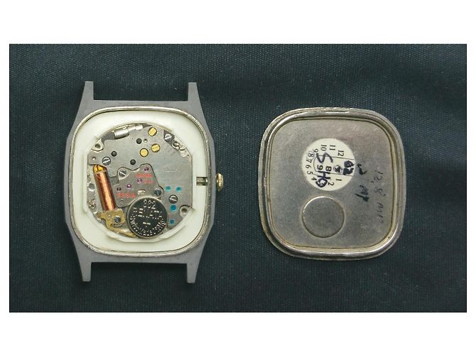 Relógio de quartzo Seiko Dolce ref. 5931-5420 Preto Prata Dourado - vista 6