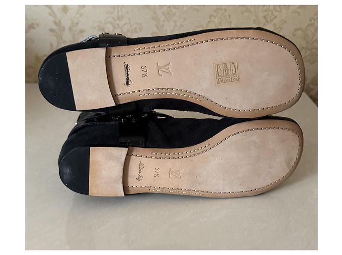 Bottines Louis Vuitton en cuir noir - vue 13