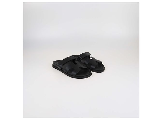 Sandali piatti Chypre in pelle nera Hermès Nero - vista 2