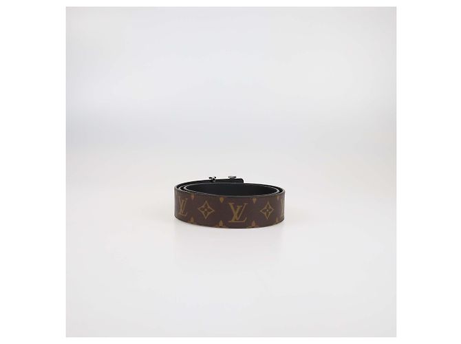 Louis Vuitton Black/Monogram Canvas & Leather Reversible 40MM Initiales Belt - view 3