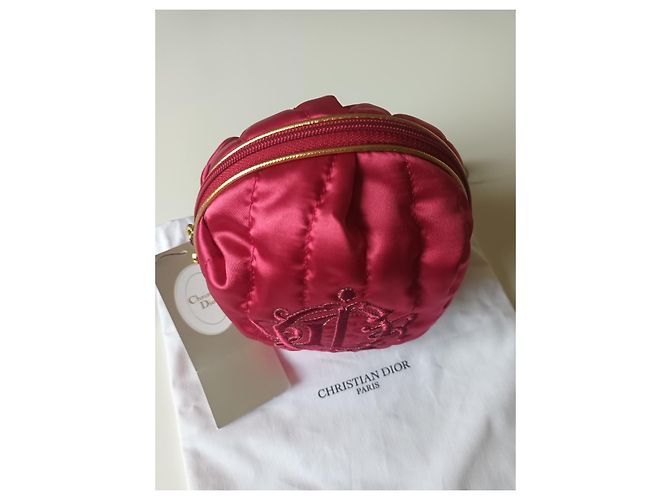 Clutch Christian Dior in raso rosso - vista 4