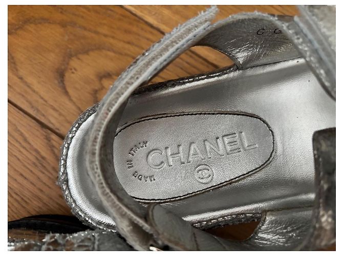 Cambon Sandales Dad Chanel argent cuir Argenté - vue 7