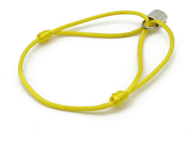 Bracciale Charm Silver Lockit di Louis Vuitton Giallo - vista 3
