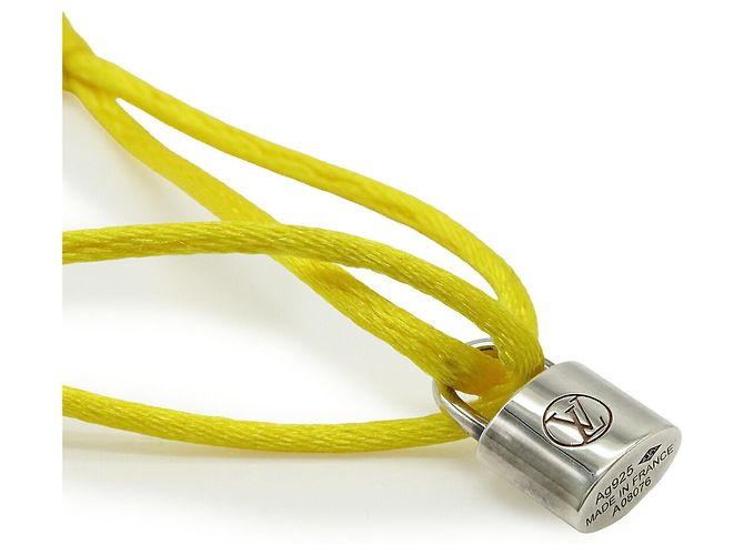 Bracciale Charm Silver Lockit di Louis Vuitton Giallo - vista 4