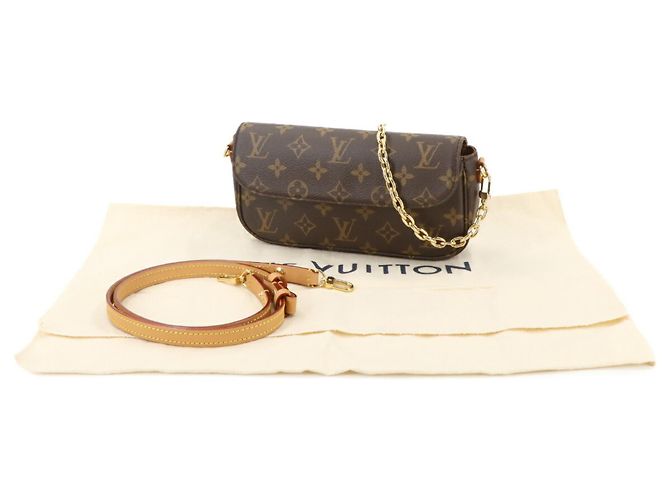 Portafoglio Louis Vuitton Monogram con Catena Ivy Monogramma - vista 2