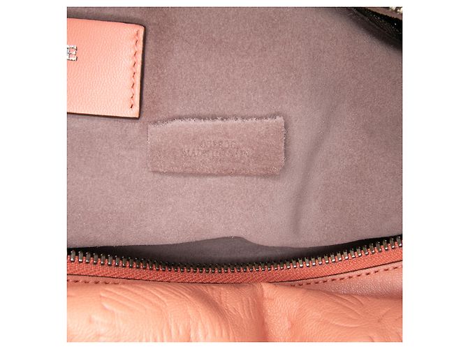 Bolsa Boston em couro laranja com relevo Anagram LOEWE Pescaria - vista 6
