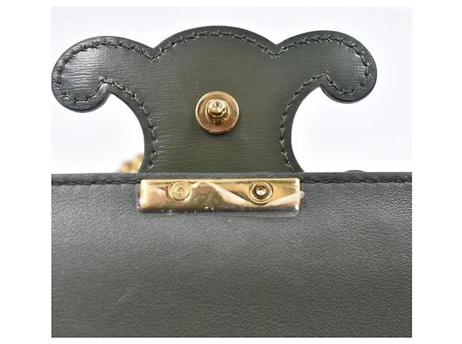 Bolsa de ombro Céline Triomphe Flap Chain em couro caqui Cinza - vista 7