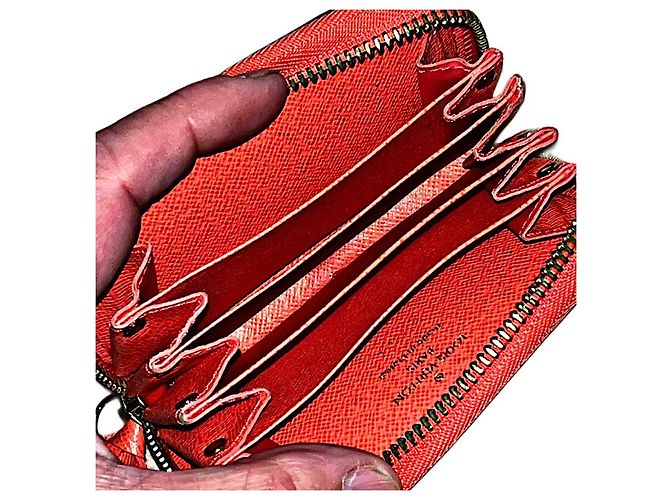 Cartera Louis Vuitton Monogram Poppy Multicartes Coral - vista 8