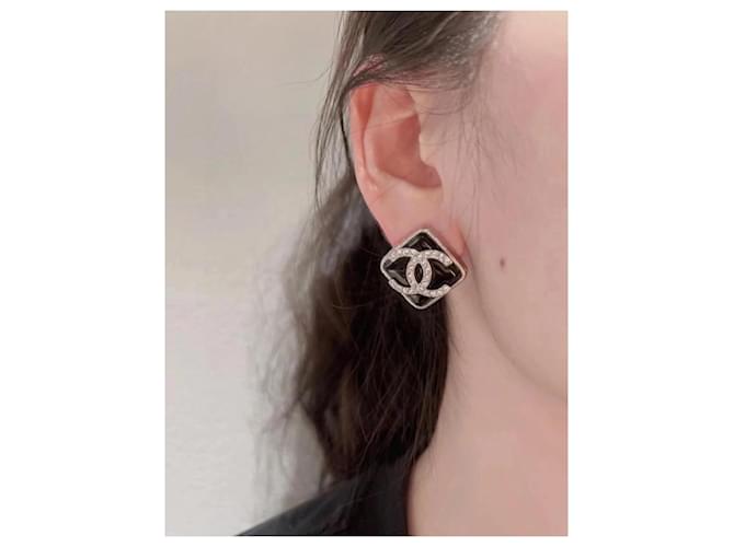 Orecchini Quadrati Neri Chanel Nero Argento - vista 3