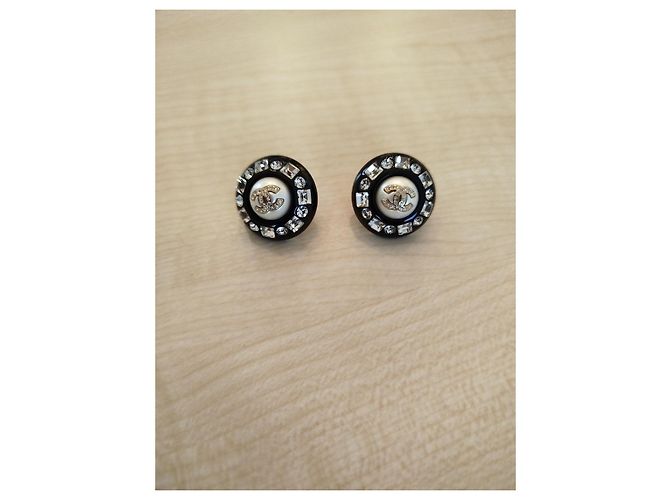 Orecchini Rotondi in Strass di Chanel Nero - vista 8