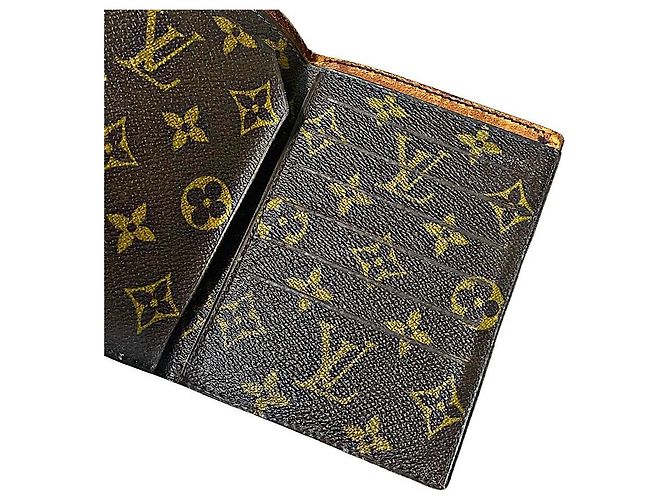 Louis Vuitton Purses, wallets, cases Brown - view 6