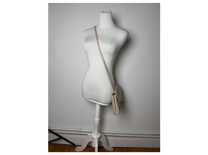 Céline Vintage Celine Paris Leder Umhängetasche weiß / ecru - Ansicht 6