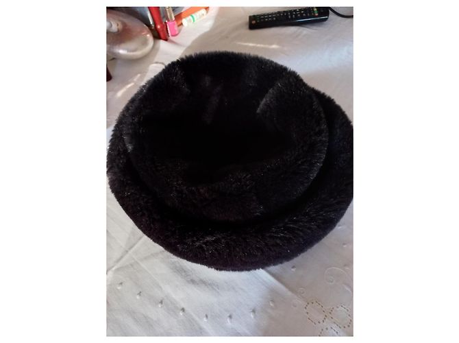 Autre Marque Cappello in pelliccia nero - vista 5