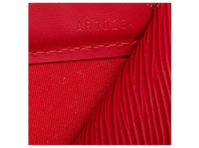 Borsa 2 in 1 Danube MM Epi di Louis Vuitton Rosso - vista 9