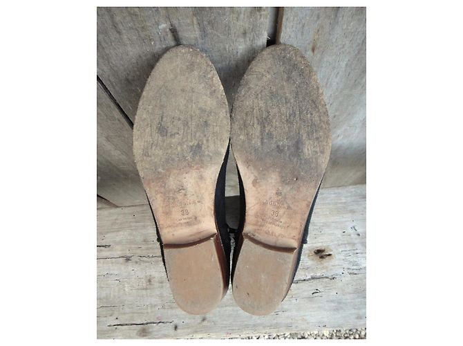 Autre Marque Botas Bobbies em camurça preta Preto - vista 6
