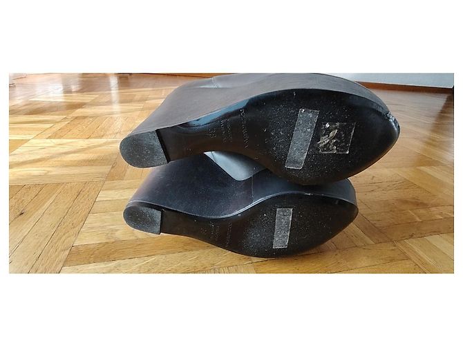 Diego Dolcini DOLCE & GABBANA BOTAS DE CUERO CON PLATAFORMA. Caqui - vista 6