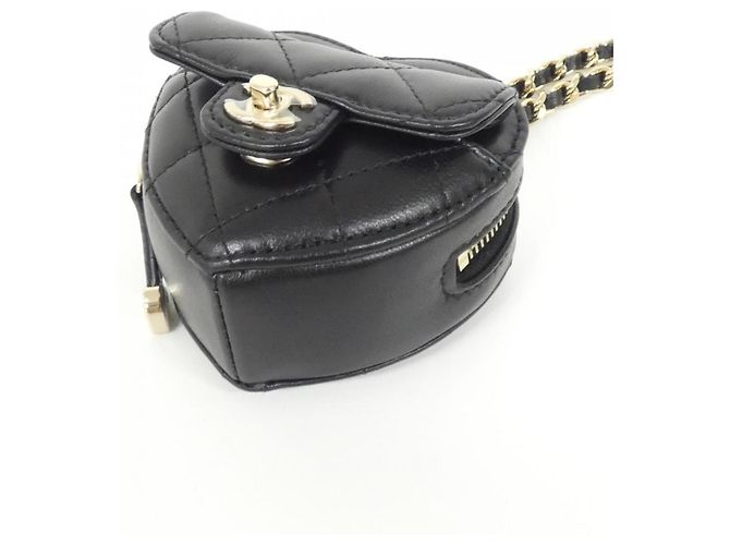 Charm per borsa Chanel AP4838 Nero - vista 3