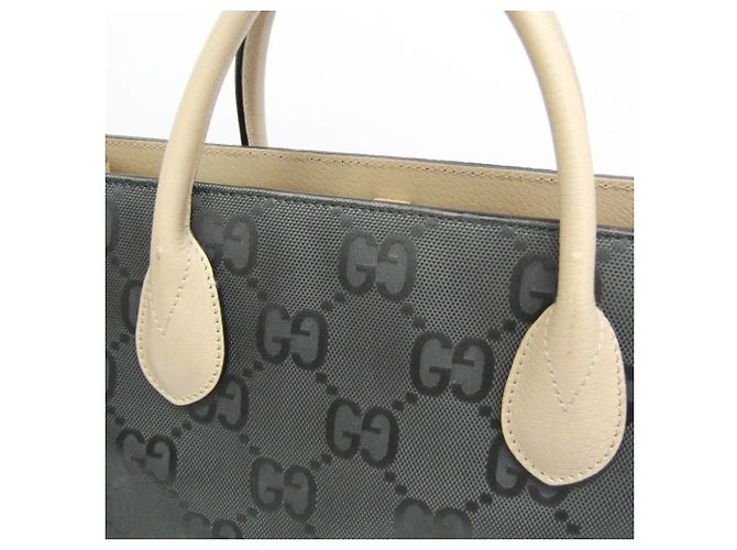 Borsa Gucci Off The Grid GG 630353 Marrone Bianco sporco - vista 10