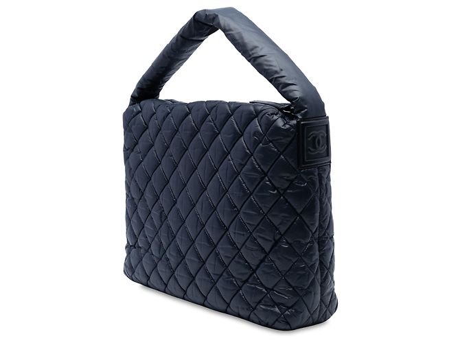 Bolsa hobo Coco Cocoon em nylon acolchoado azul da Chanel Azul marinho - vista 2
