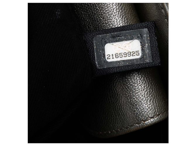 Chanel Grande Tote Boy Bicolore Metallico in Pelle di Capra e Pelle di Vitello Argento - vista 6
