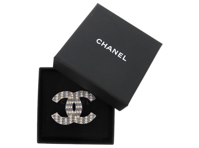 Spilla in strass Chanel Coco Mark Argento Bianco Blu - vista 2