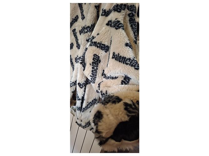 ABRIGO DE PELO SINTÉTICO BALENCIAGA Negro Beige - vista 10