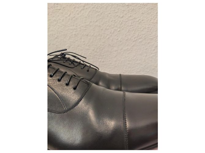 Christian Louboutin Greggo Scarpe Stringate in Pelle Nera Nero - vista 11
