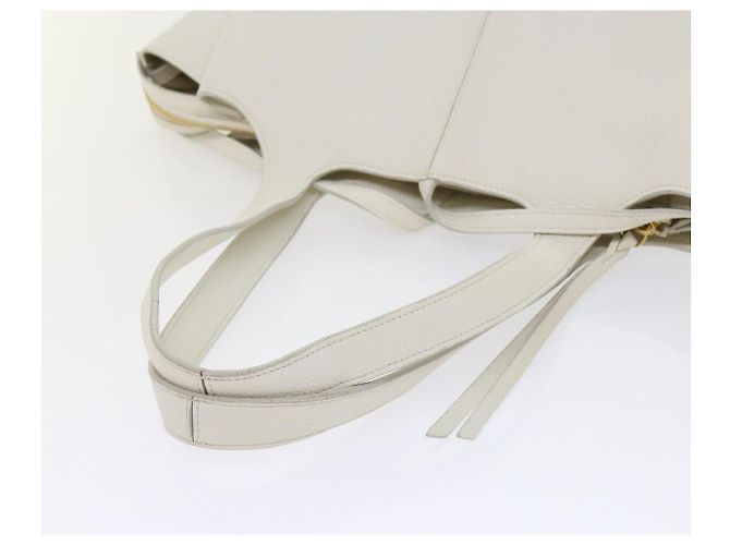 Céline Celine Tri-Fold aus genarbtem Kalbsleder Medium Weiß - Ansicht 4