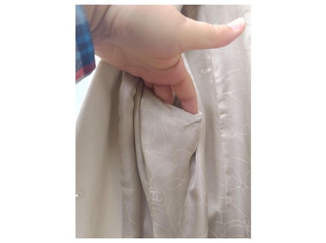 Chaqueta / Abrigo / Trench de Cuero Largo Chanel 2006 Beige - vista 10