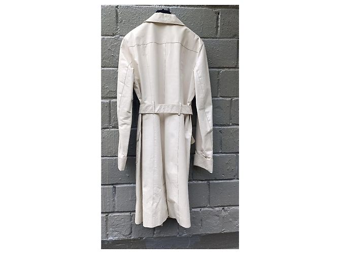 Chaqueta / Abrigo / Trench de Cuero Largo Chanel 2006 Beige - vista 20