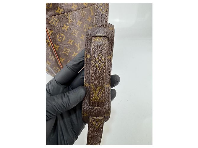 Borsa a tracolla Marceau in pelle Louis Vuitton, pelle marrone, 275 - vista 10