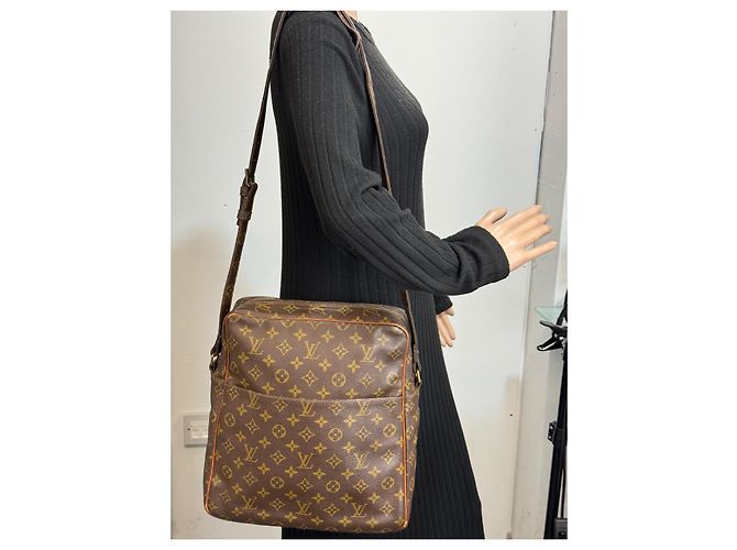 Borsa a tracolla Marceau in pelle Louis Vuitton, pelle marrone, 275 - vista 12