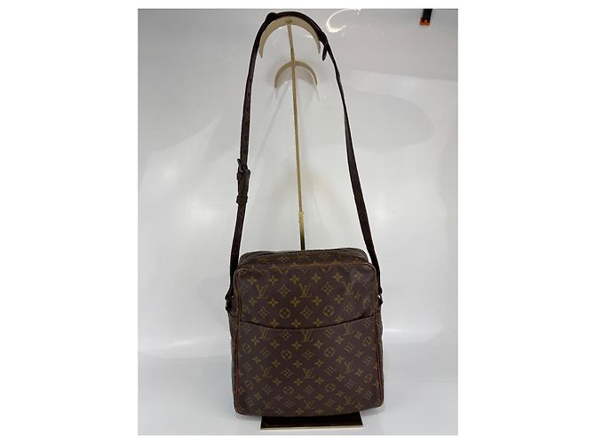 Borsa a tracolla Marceau in pelle Louis Vuitton, pelle marrone, 275 - vista 2