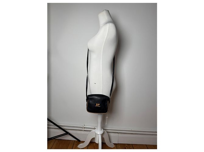 Vintage Courreges Leder Umhängetasche schwarz - Ansicht 8