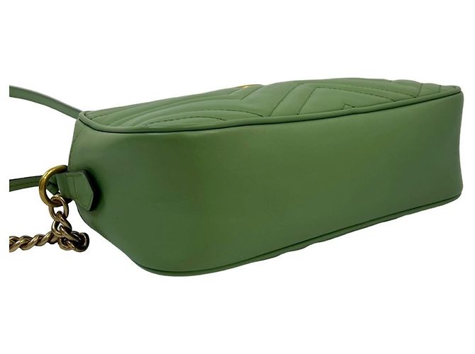 Gucci GG Marmont gesteppte Leder Schultertasche mit Kette Grün - Ansicht 7