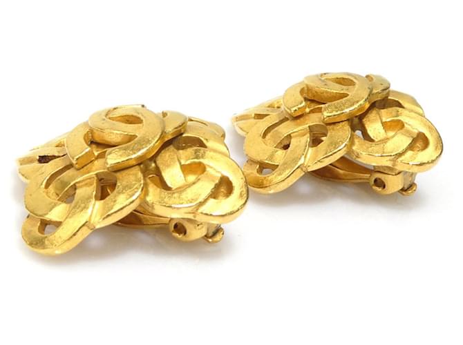 Orecchini a clip in oro Chanel Coco Mark D'oro - vista 2