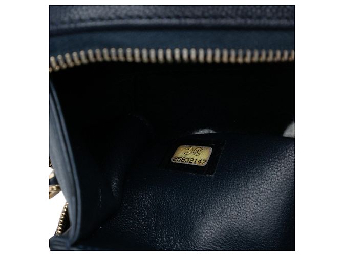 Chanel Blu Piccola Custodia Vanity Caviar CC Filigrana Blu navy - vista 6
