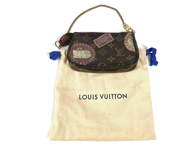 Mini Pochette Accessori Monogram Louis Vuitton Marrone Monogramma - vista 17