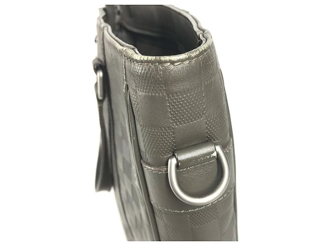 Borsa Tote Tadao PM Damier Infini di Louis Vuitton Marrone Damier ebene - vista 17