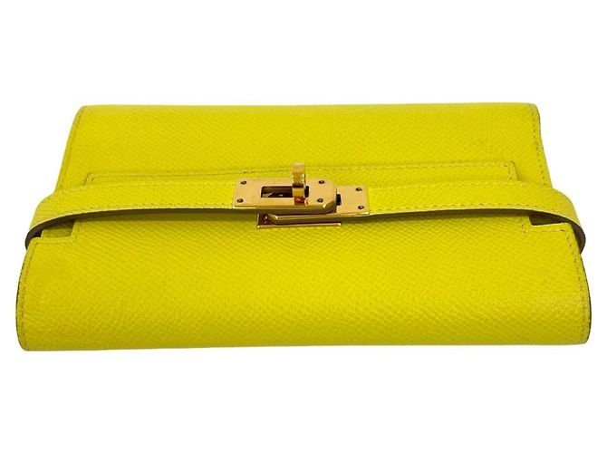 Cartera Bifold Compacta de Cuero Kelly de Hermès Amarillo - vista 3
