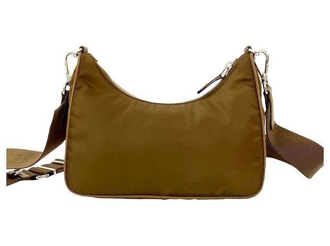 Bolso de nylon Saffiano con hardware de logo triangular Prada Castaño - vista 3