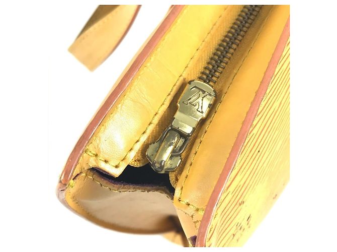 Borsa Tote Saint-Jacques Epi Louis Vuitton Giallo - vista 9