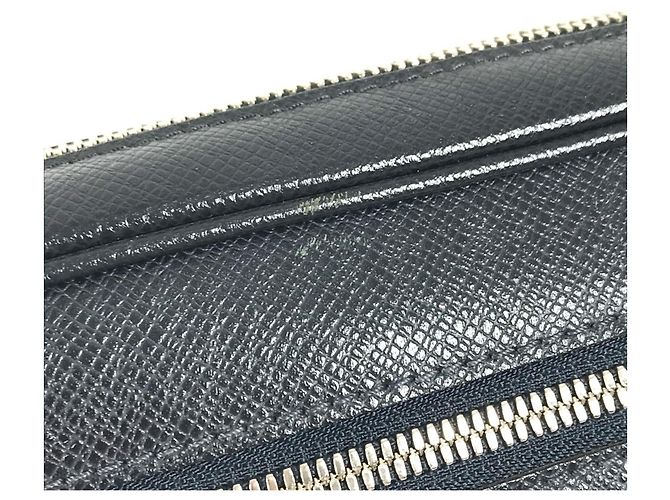 Pochette Kasai in Taiga di Louis Vuitton Blu navy - vista 10