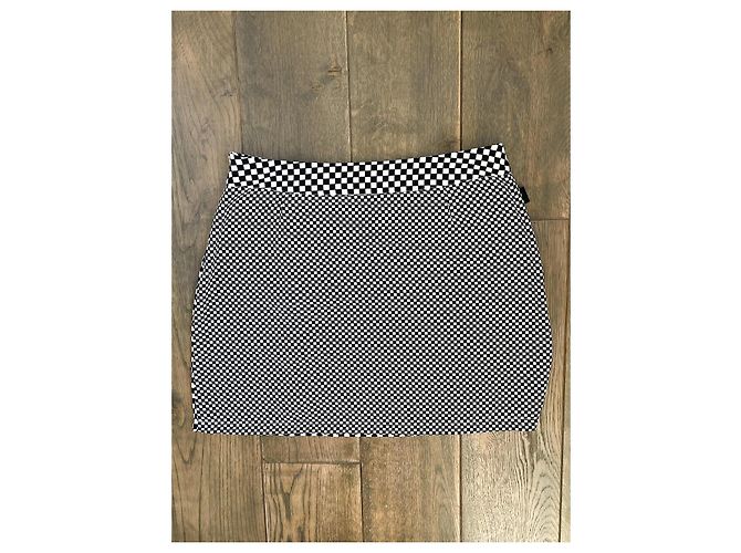 Minigonna Moschino Jeans a scacchi bianco e nero - vista 6